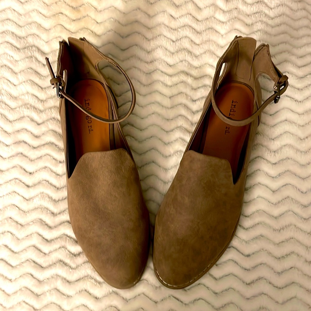 EVERYTHING MUST GO!! Strappy Loafer. Color: Stone. Size: 7.5